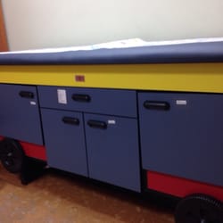 Derek A Ching, MD - Cute exam table