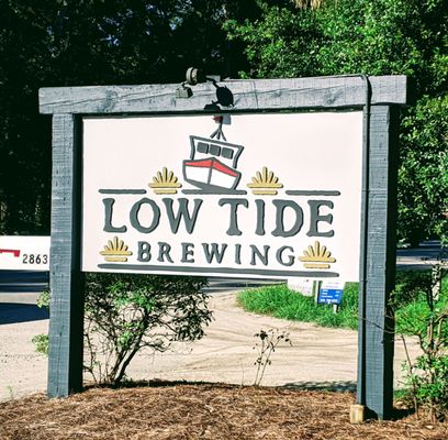 Low Tide Brewing by null