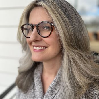 Holly Woods Colorist - Hair Stylists Near Me - Memphis, Tennessee Holly Woods Colorist - Hair Stylists Near Me - Memphis, Tennessee
