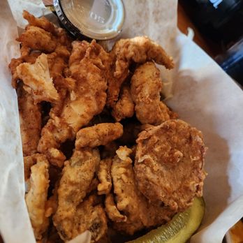 Spankys - Bars Near Me - Savannah, Georgia