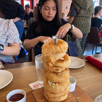 Gordon Ramsay Burger - Calamari - Salad Near Me - Chicago, Illinois