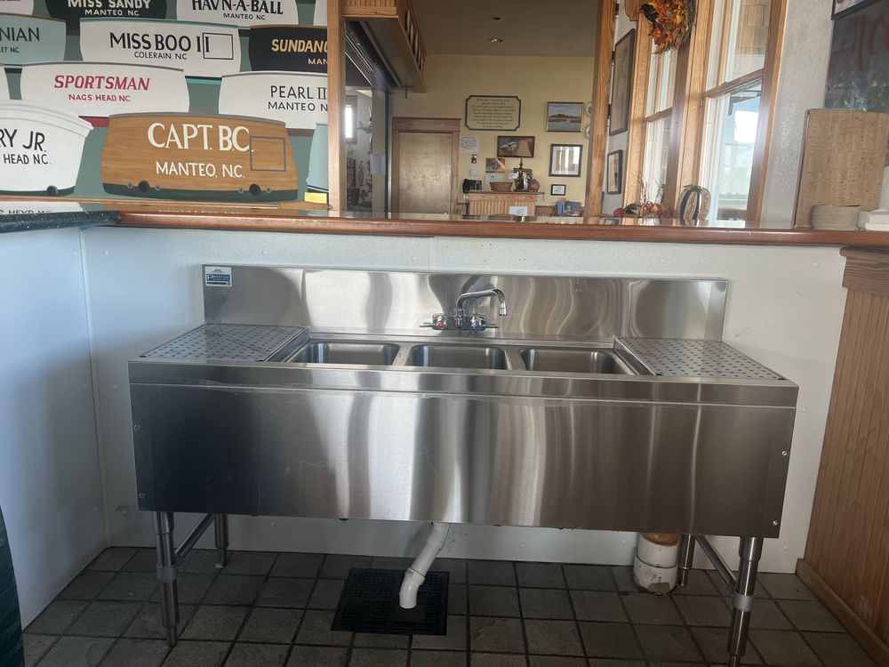 Slide of Surfin' Dood Plumbing