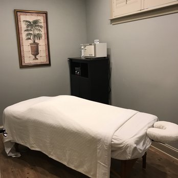 GeauxChiro - Gonzales - Call today to schedule your relaxation massage with our licensed massage therapist! 30 & 60 minute massages available! - Chiropractors Near Me - Gonzales, Louisiana GeauxChiro - Gonzales - Call today to schedule your relaxation massage with our licensed massage therapist! 30 & 60 minute massages available! - Chiropractors Near Me - Gonzales, Louisiana
