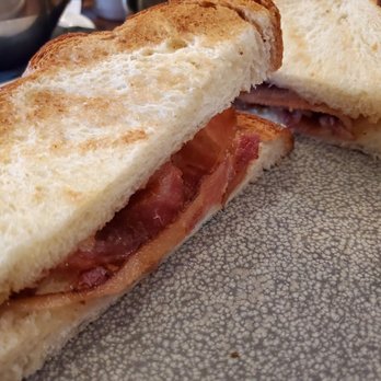 Namo Café Bistro - Edmonton Trail - Bacon sarnie - Breakfast & Brunch Near Me - Calgary, Alberta