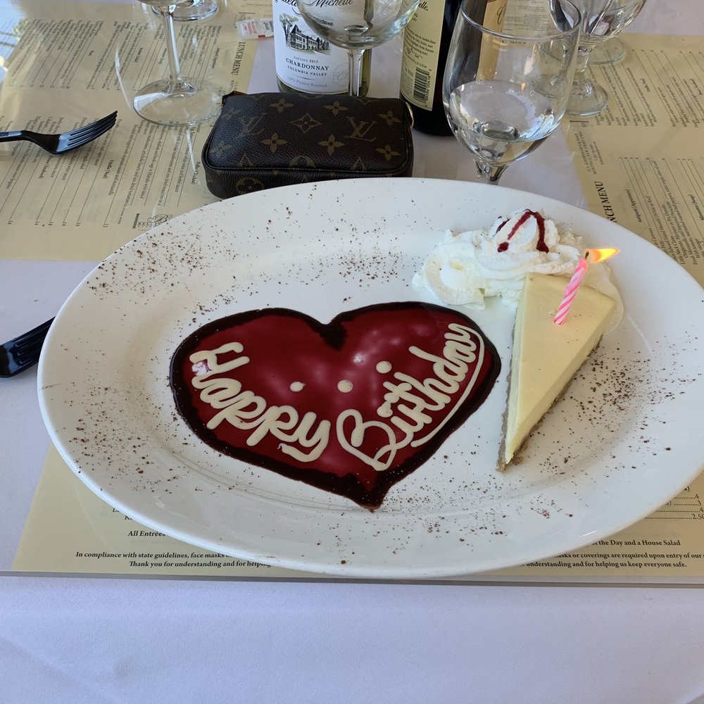 Bellissimo - Birthday cheesecake - Italian Near Me - Montvale, New Jersey