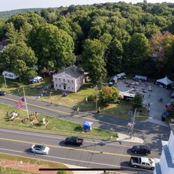 Burlington Historical Society - Historic society on tavern day.