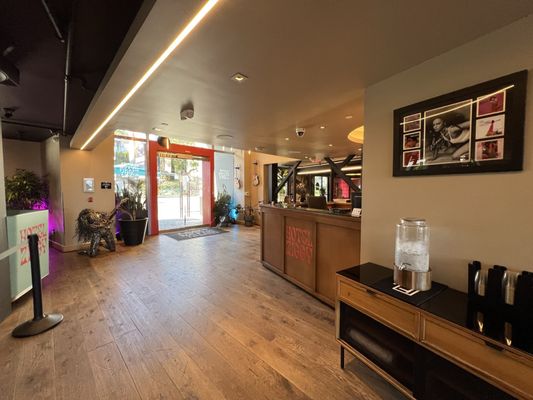 Grafton on Sunset by null