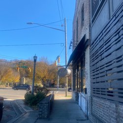 Ferus on 41st - Entrance
