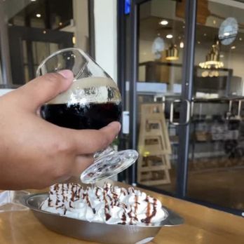 Nobi Public House - Sundae - Gastropubs Near Me - Webster, Texas Nobi Public House - Sundae - Gastropubs Near Me - Webster, Texas