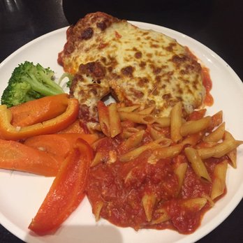 Paisano - Chicken parmesan. - Italian Near Me - Toronto, Ontario Paisano - Chicken parmesan. - Italian Near Me - Toronto, Ontario