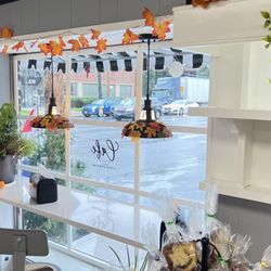 Cafe Au Lait Deli
