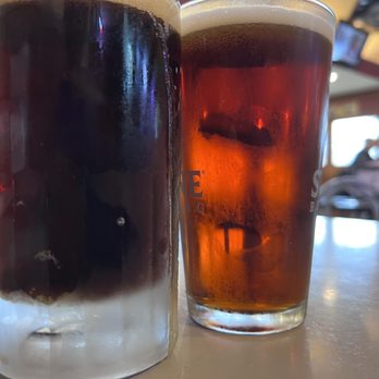 Twin Point Tavern - Frost Top Rootbeer ($2.75) & tap pint ($5) - Dive Bars Near Me - Lake Elmo, Minnesota Twin Point Tavern - Frost Top Rootbeer ($2.75) & tap pint ($5) - Dive Bars Near Me - Lake Elmo, Minnesota