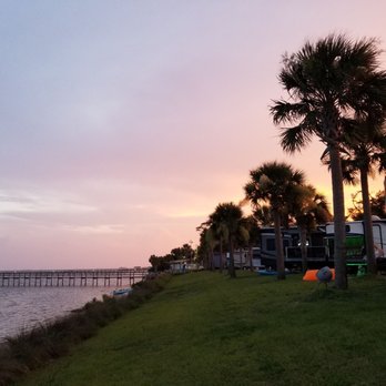 Santa Rosa RV Resort - RV Parks Near Me - Navarre, Florida Santa Rosa RV Resort - RV Parks Near Me - Navarre, Florida