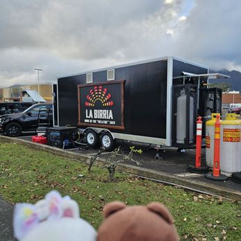 La Birria - It's open!!! - Food Trucks Near Me - Kaneohe, Hawaii