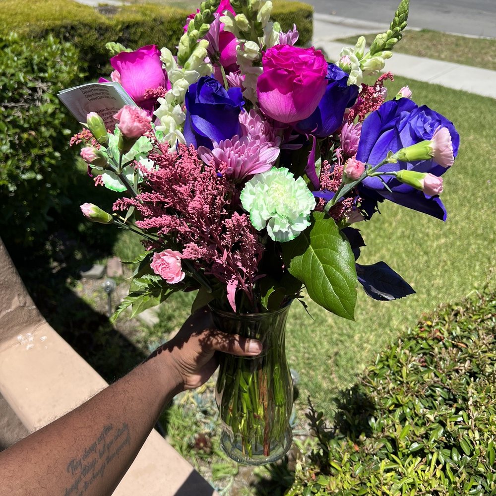 Conroy's Flowers - What was delivered. - Florists Near Me - Inglewood, California