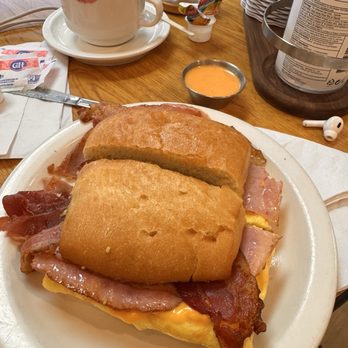 Chestnut Cafe - Sandwiches Near Me - Kent, Washington