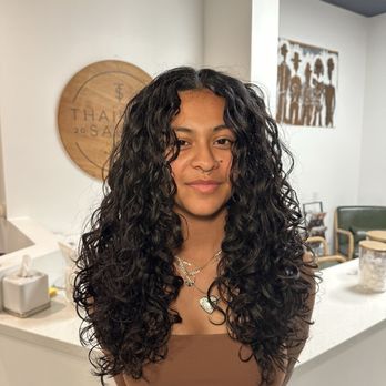 Thairapy Salon - Curly Haircut by Chanelle. Instagram @beautiedbychanelle - Hair Salons Near Me - Santa Barbara, California