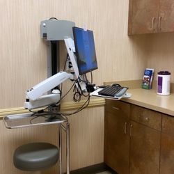 Providence Medical Institute - Manhattan Beach - examining room.