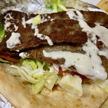 Samaa's Kitchen - gyro with garlic sauce - Egyptian Near Me - Warrenton, Virginia