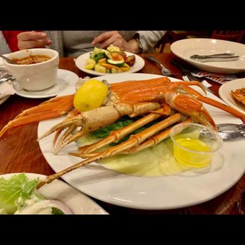 Lenny's Clam Bar - Seafood Near Me - Howard Beach, New York Lenny's Clam Bar - Seafood Near Me - Howard Beach, New York