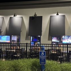 Buffalo Wild Wings