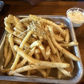 Backwoods Burgers - Garlic Fries (Half order) - Burgers Near Me - Oakdale, California