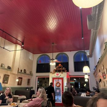 Red Raven - Wine Bars Near Me - Williams, Arizona