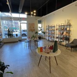 Trek CBD - Looking towards the front of the store inside