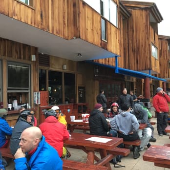 Garfinkel's - The deck - Sports Bars Near Me - Vail, Colorado