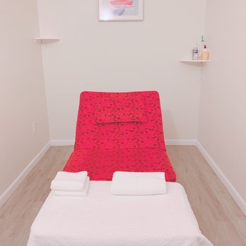 Mila Massage & Spa - Foot Massage in private room. - Massage Near Me - Melbourne, Florida Mila Massage & Spa - Foot Massage in private room. - Massage Near Me - Melbourne, Florida