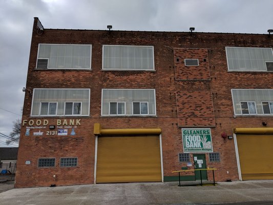Gleaners Community Food Bank of Southeastern Michigan by null
