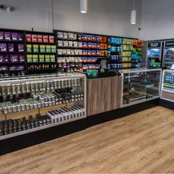 Wellgreens - Vistas best cannabis dispensaries are wellgreens, voted best dispensary 3 years in a row!