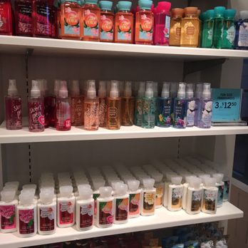Bath & Body Works - Huge variety of travel size - Cosmetics & Beauty Supply Near Me - Rancho Cucamonga, California