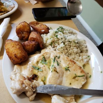 PONCE Restaurant - Pechuga al Ajillo/Garlic Chicken - Latin American Near Me - Bradenton, Florida
