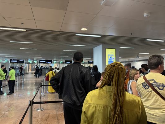 Brussels Airport by null