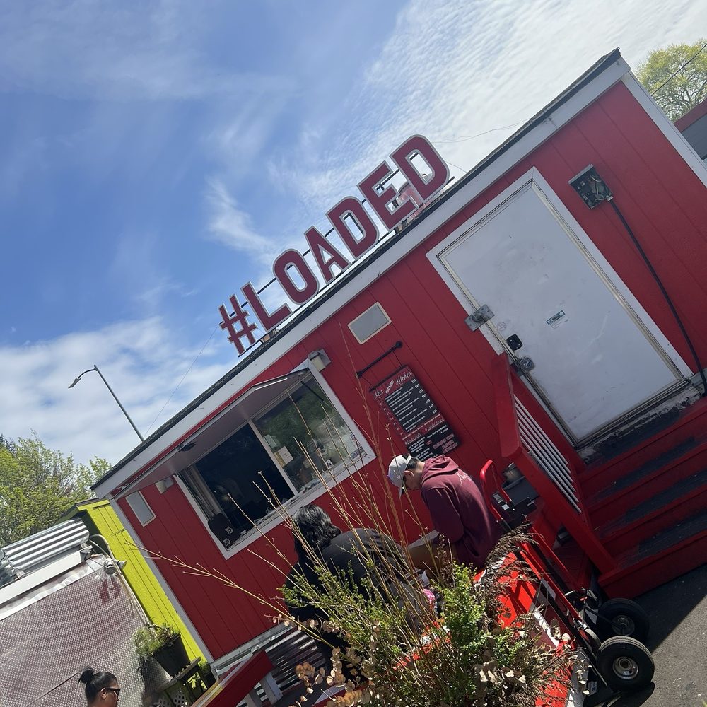 Kee's Loaded Kitchen - Kee's Loaded Kitchen - Comfort Food Near Me - Portland, Oregon
