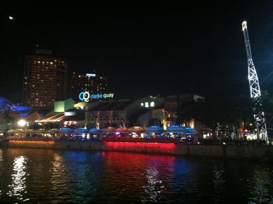 Clarke Quay Central by null