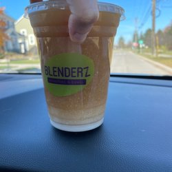 Blenderz Smoothies & Bowls