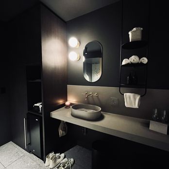 Drift Santa Barbara - Hotels Near Me - Santa Barbara, California Drift Santa Barbara - Hotels Near Me - Santa Barbara, California