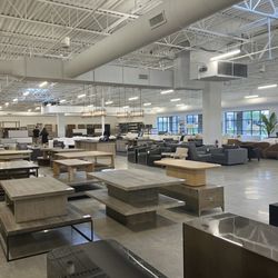 Restoration Hardware Outlet