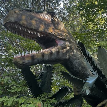 Backyard Terrors Dinosaur Park - Amusement Parks Near Me - Bluff City, Tennessee