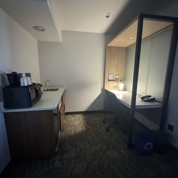 SpringHill Suites by Marriott Phoenix Tempe/Airport - Hotels Near Me - Tempe, Arizona SpringHill Suites by Marriott Phoenix Tempe/Airport - Hotels Near Me - Tempe, Arizona