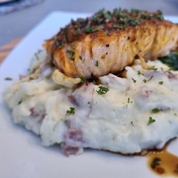 Parlay Savory Saloon - Whiskey Glazed Salmon w/Whipped Parmesan Mashed Potatoes - Food Trucks Near Me