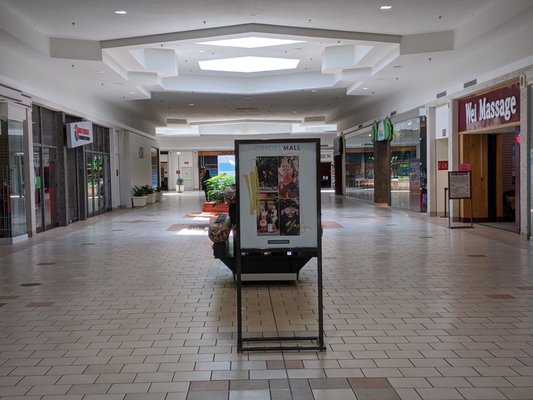 Citadel Mall 112 Photos 67 Reviews Shopping Centres 2070 Sam Rittenberg Blvd Charleston Sc United States Phone Number Yelp