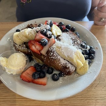 Batter Up Pancakes - Banana bread French toast with fruit - Pancakes Near Me - Clovis, California