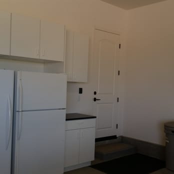 Elliott's Garage Cabinets - Cabinetry Near Me - Riverside, California