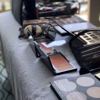 Flawless Faces - Makeup Artists Near Me - Costa Mesa, California