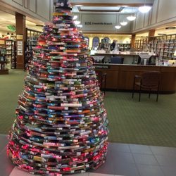 Kent District Library - Grandville Branch - What a tree!