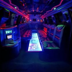 AllStar Limousine - 18 passenger Cadillac Escalade limousine interior