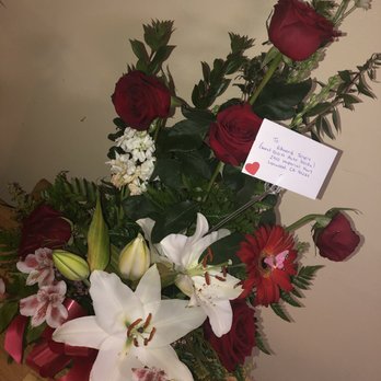 Fantasy Flower & Gift - Florists Near Me - Lynwood, California